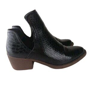 Volatile Snake Skin Booties Womens Size 10 Black Man Made Upper